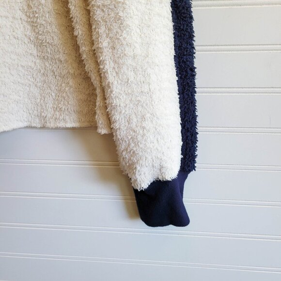 Tommy Hilfiger Hoodie Womens Small Cream Fuzzy Fleeece Pullover Spellout Logo - Picture 2 of 7